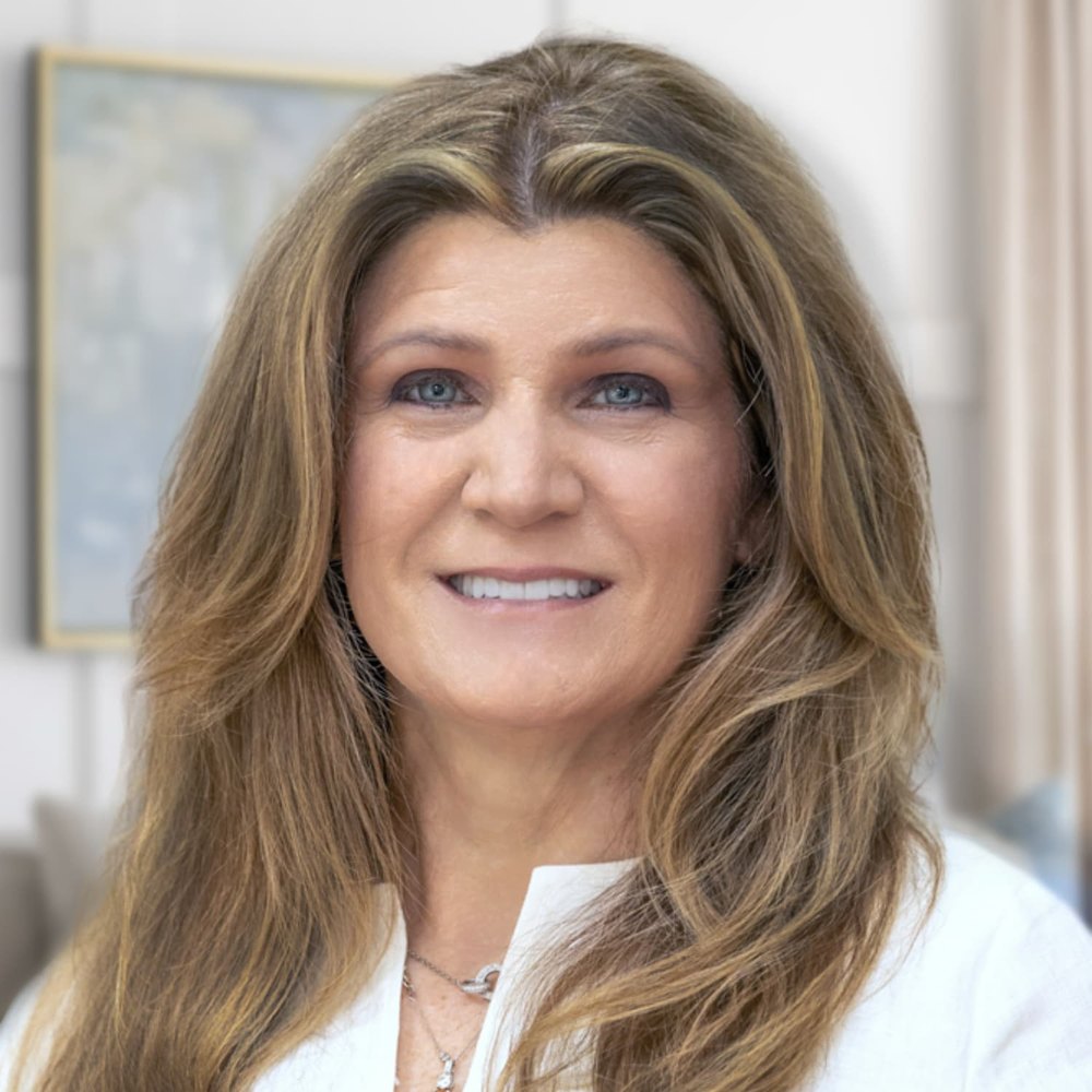 Sandy Stewart, REALTOR with Beacham & Company